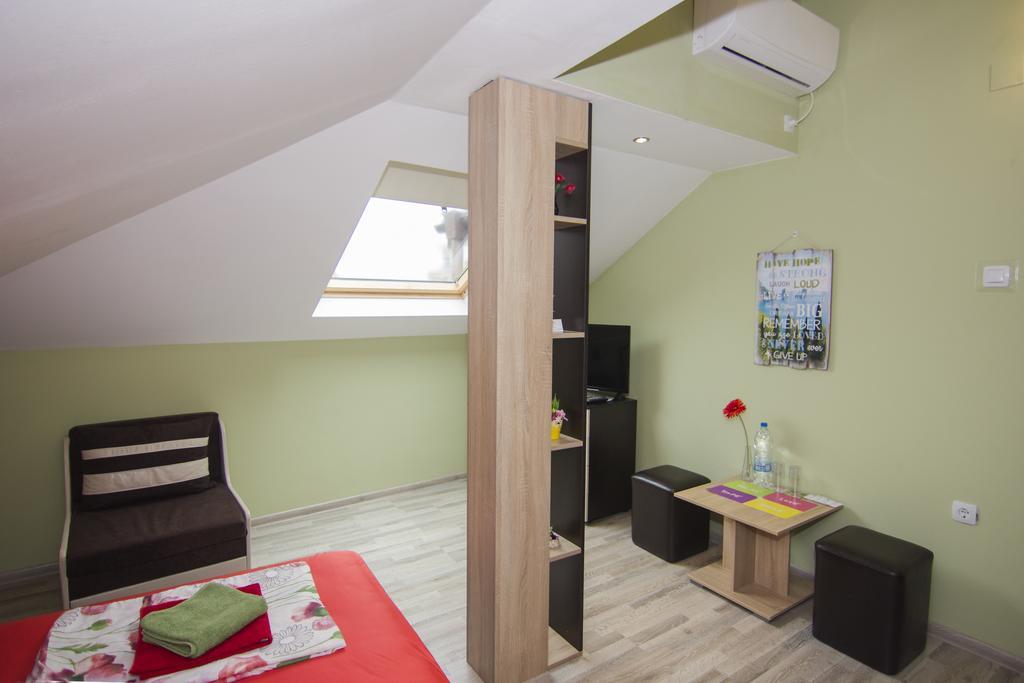 Ferienwohnung Simplycomfy Plowdiw Exterior foto